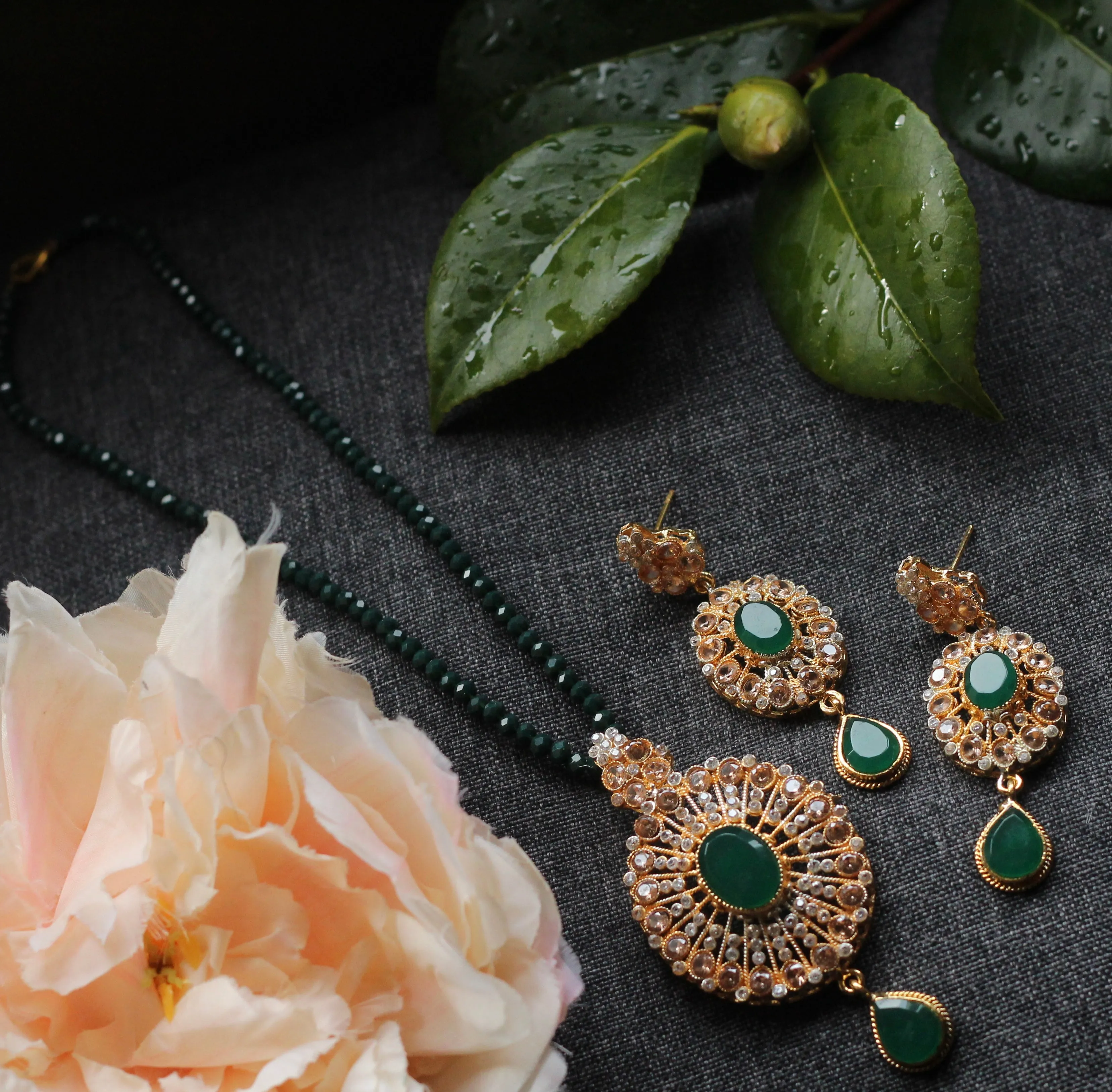 ALAYA LONG PENDANT SETS