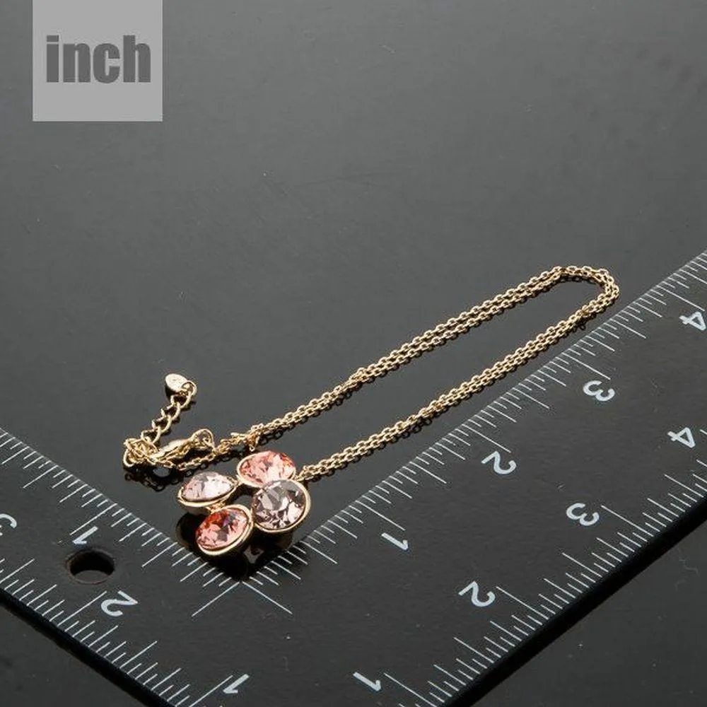 End to End Crystal Circles Necklace KPN0113