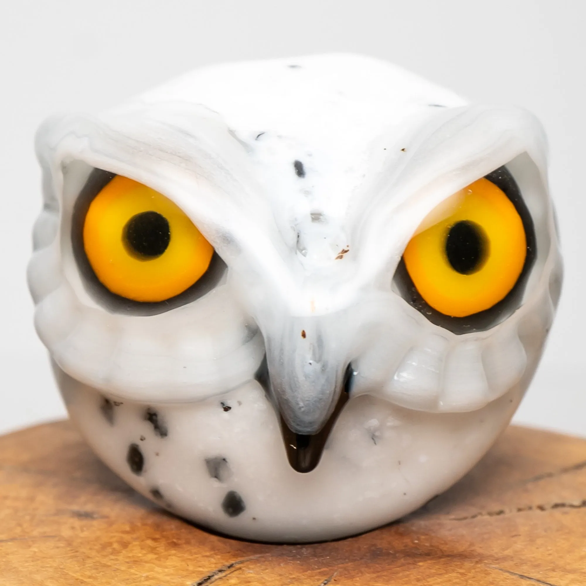 Four Winds Flameworks - Owl Carb Cap - Black & White Frit
