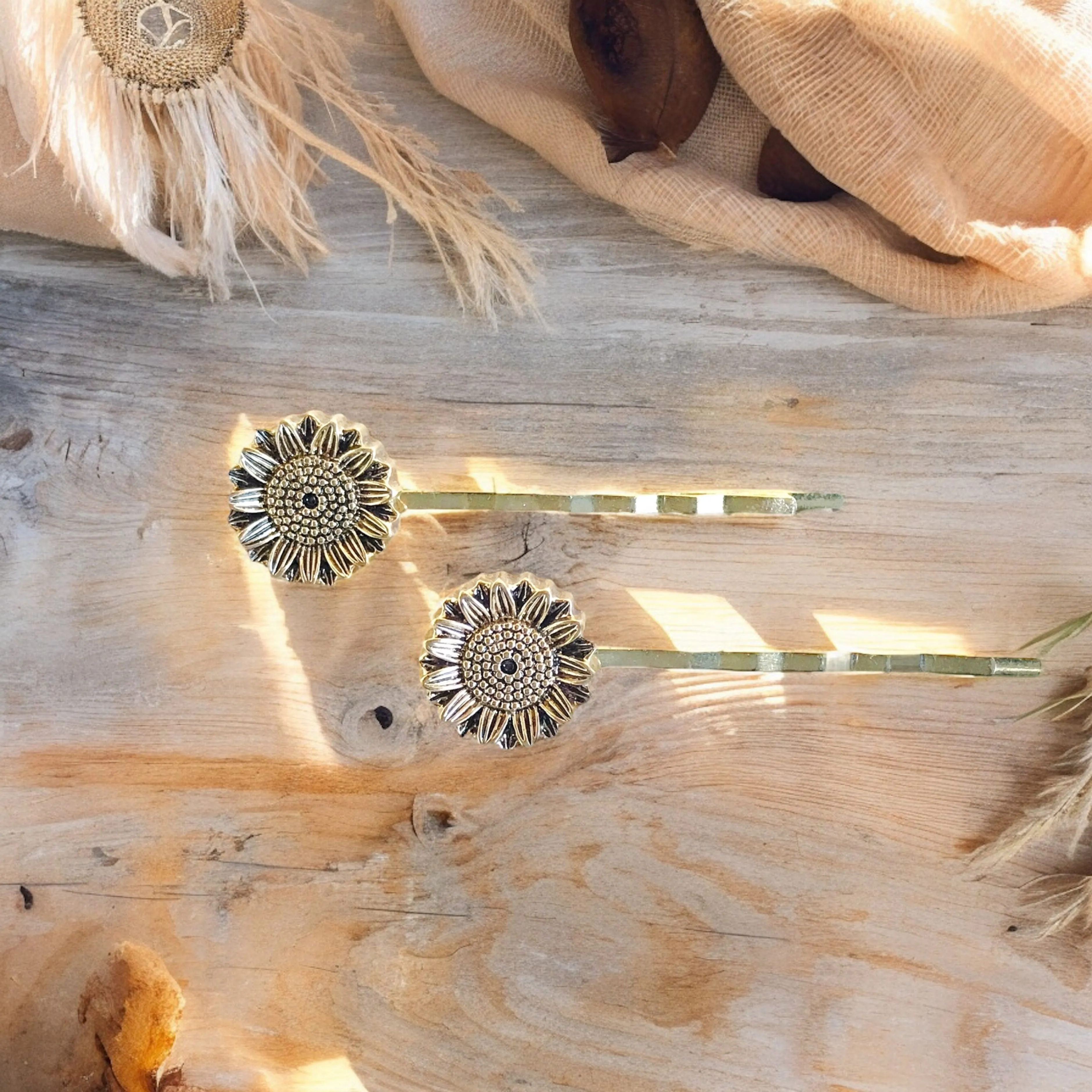 Gold Sunflower Hair Pins: Elegant Boho Floral Accessories