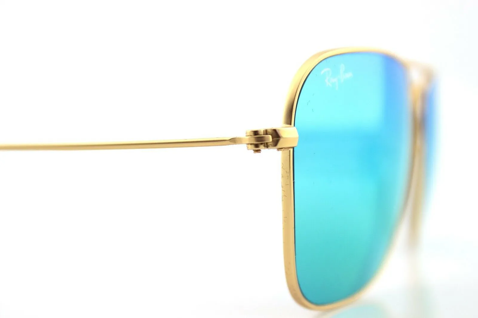 Ray-Ban Caravan Unisex Sunglasses RB 3136 112/19