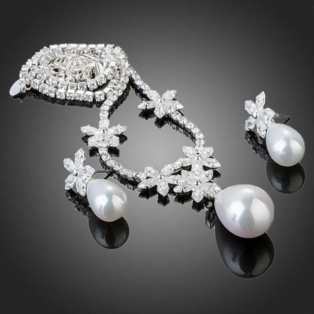 Snow White Pearl with Petals Earrings and Pendant Necklace Set