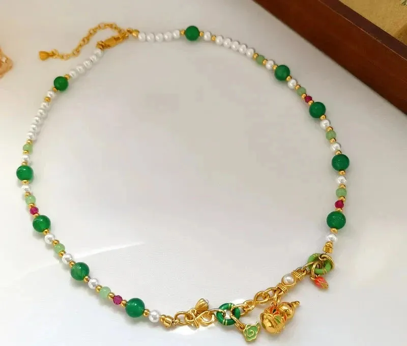 VAIGE Elegant Green Bead and White Pearl Gourd Pendant Necklace